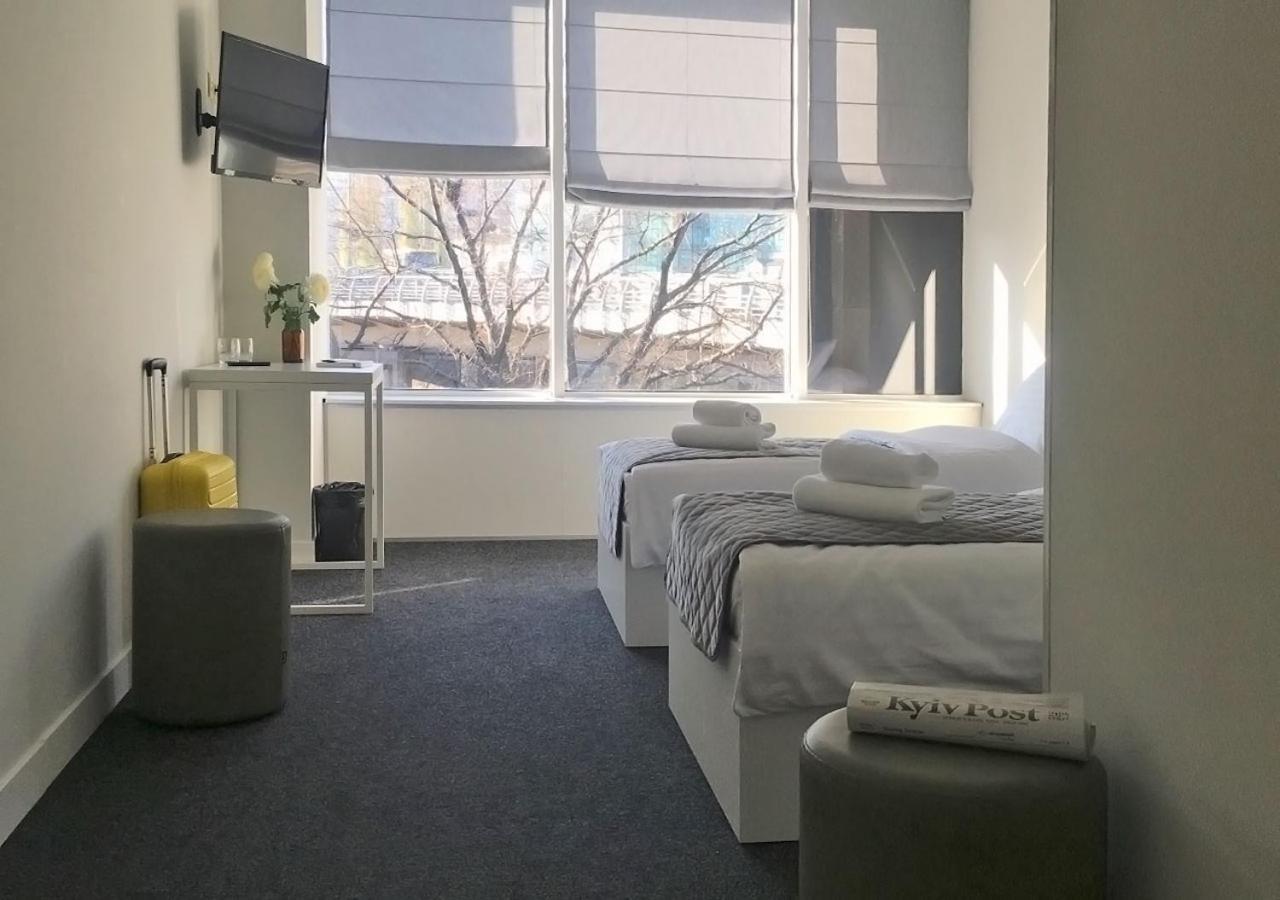 Kyivpasservis Hotel Екстер'єр фото
