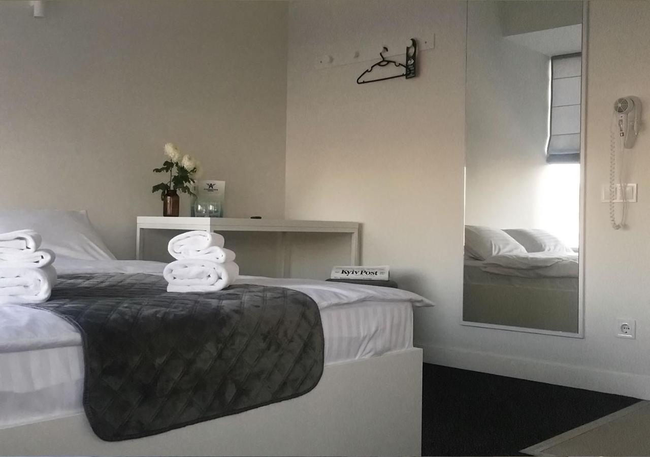 Kyivpasservis Hotel Екстер'єр фото